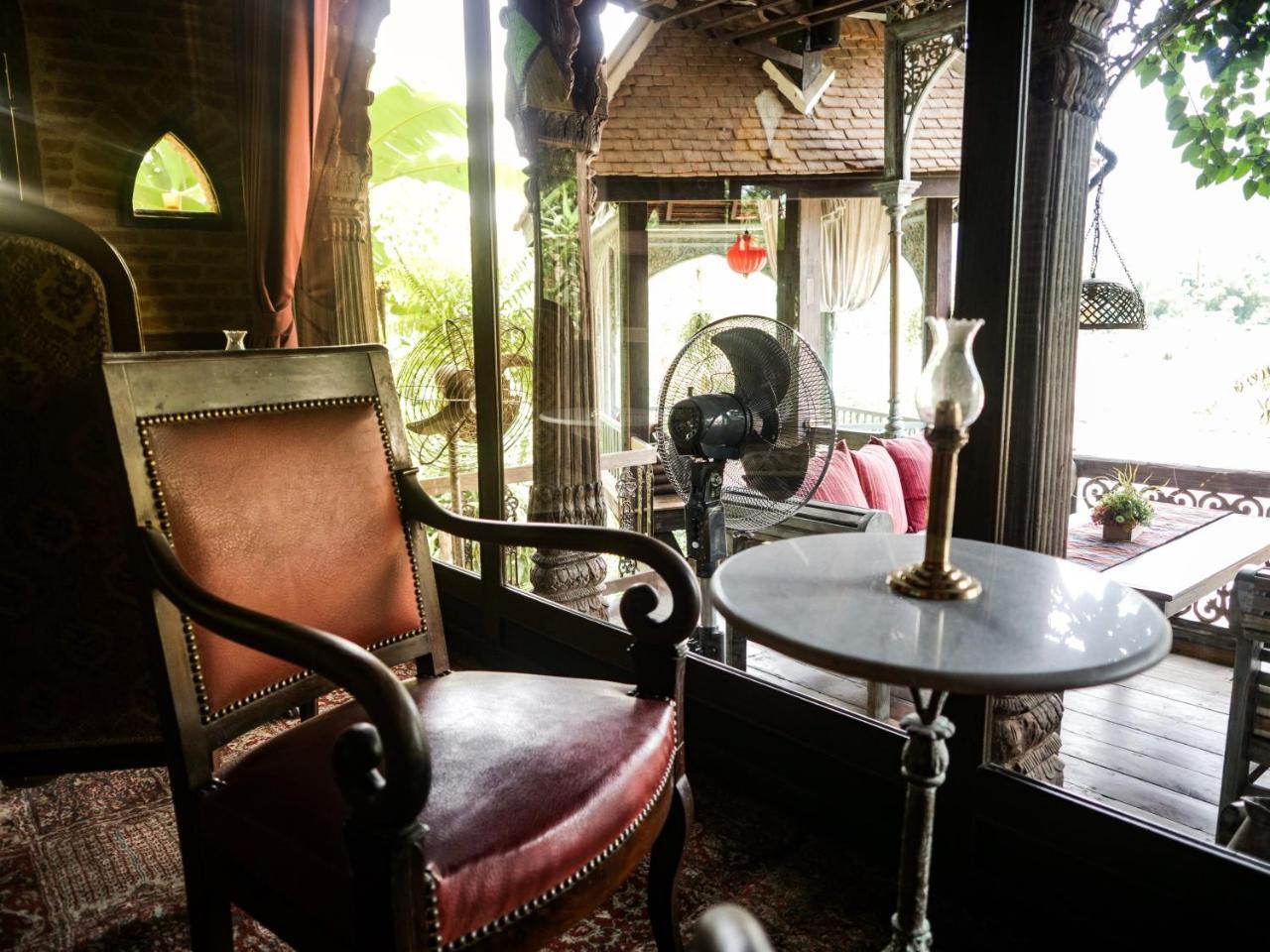 Chateau Orientale Resort Luang Prabang Exterior foto