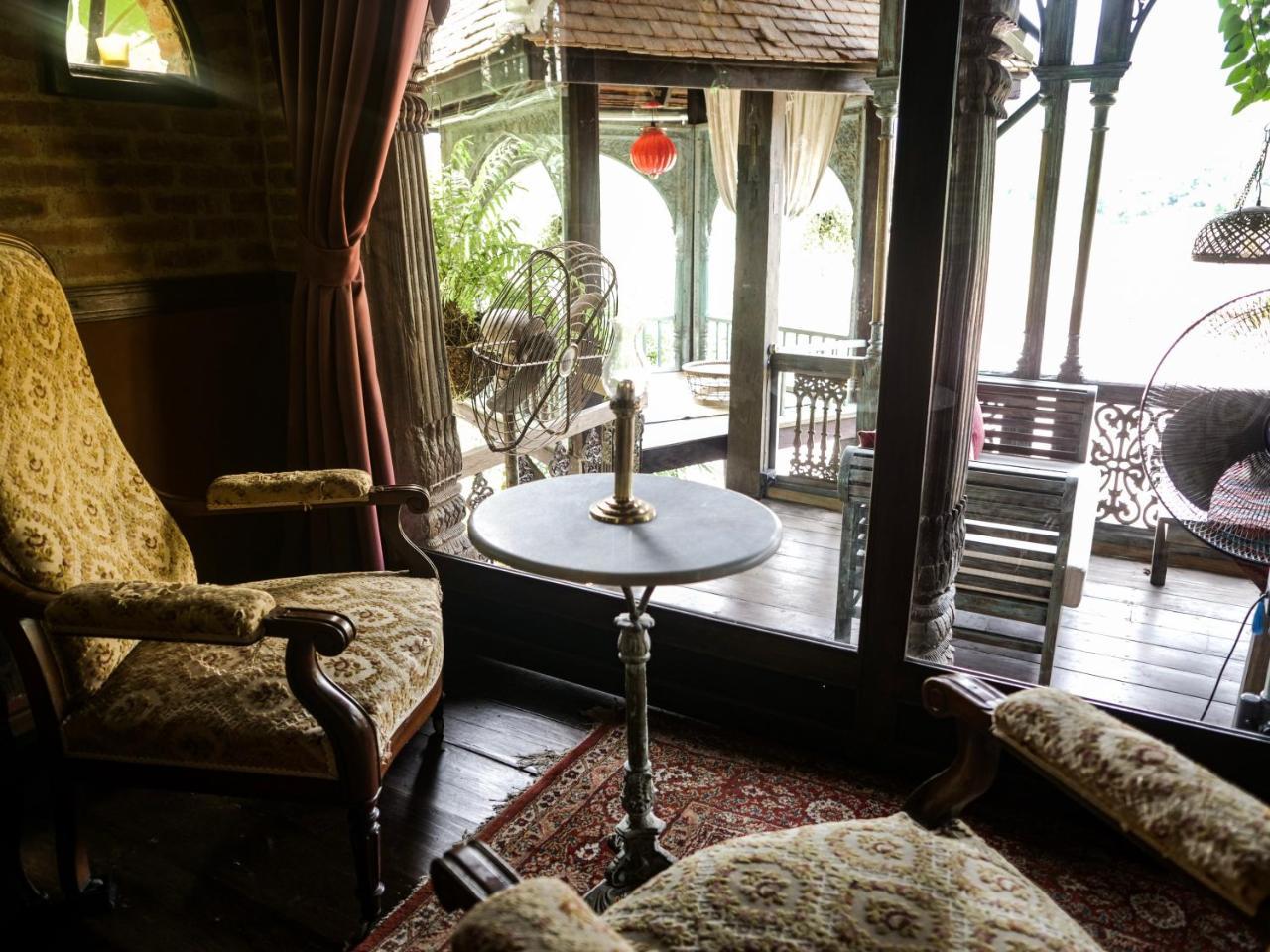 Chateau Orientale Resort Luang Prabang Exterior foto
