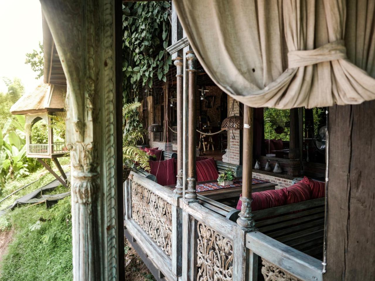 Chateau Orientale Resort Luang Prabang Exterior foto